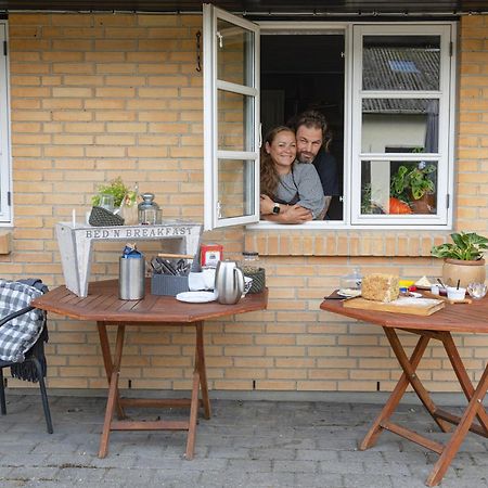 Skortskaer Bondegardsferie Acomodação com café da manhã Havnsø Exterior foto